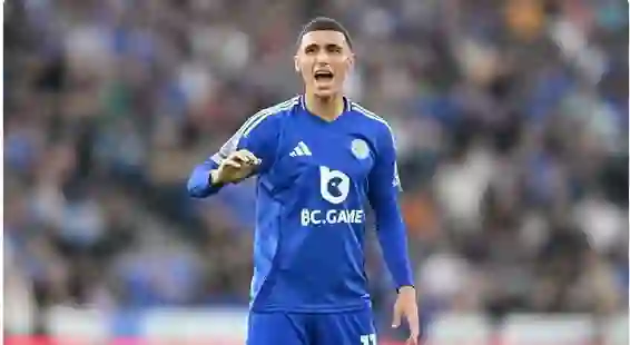 كبار دوري روشن يتسابقون للتوقيع مع نجم مغربي