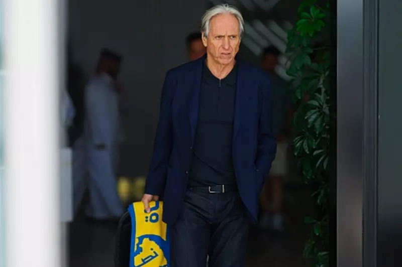 جيسوس في صراع جديد مع إدارة النصر 