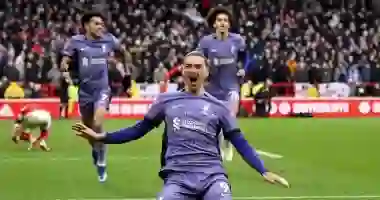 نومي يخضع حالياً للفحص الطبي تمهيداً لاكمال انتقاله للهلال 