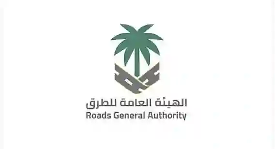 السعودية تعلن عن تغير شكل وطريقة السير في مسار الشاحنات على الطرق السريعة