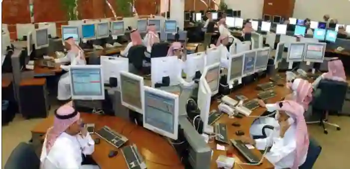السعودية تفاجئ الجميع بهذا القرار حول الدوام والعمل يوم الجمعة 