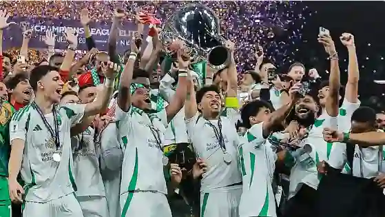 الهلال خارج السوبر السعودي ومفاجأة في موقف الأهلي من المشاركة في البطولة 