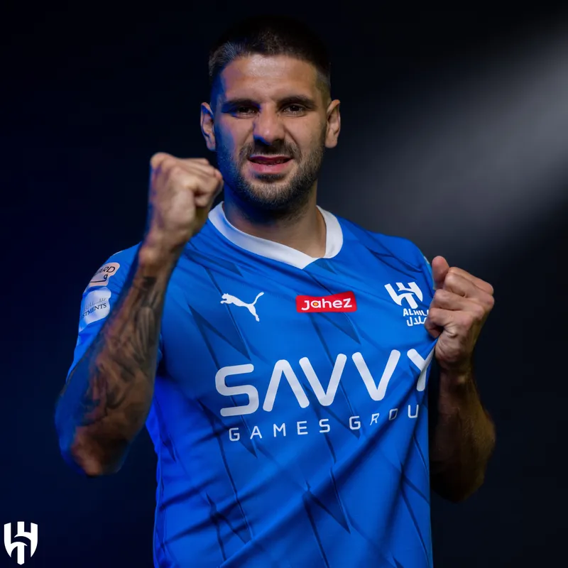 ميترو فيتش وتفاصيل جديدة عن حقيقة قرب رحيله عن الهلال
